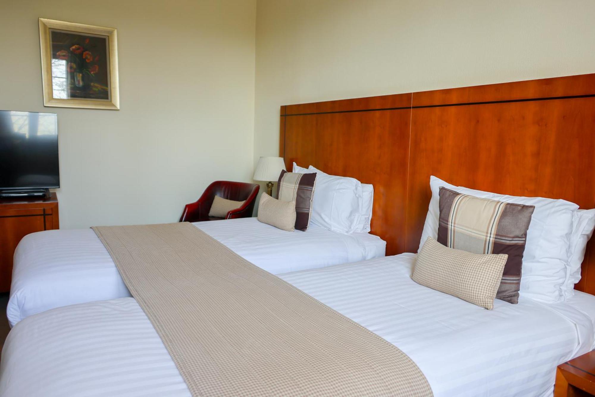 Highgrove House Hotel Loans Bagian luar foto