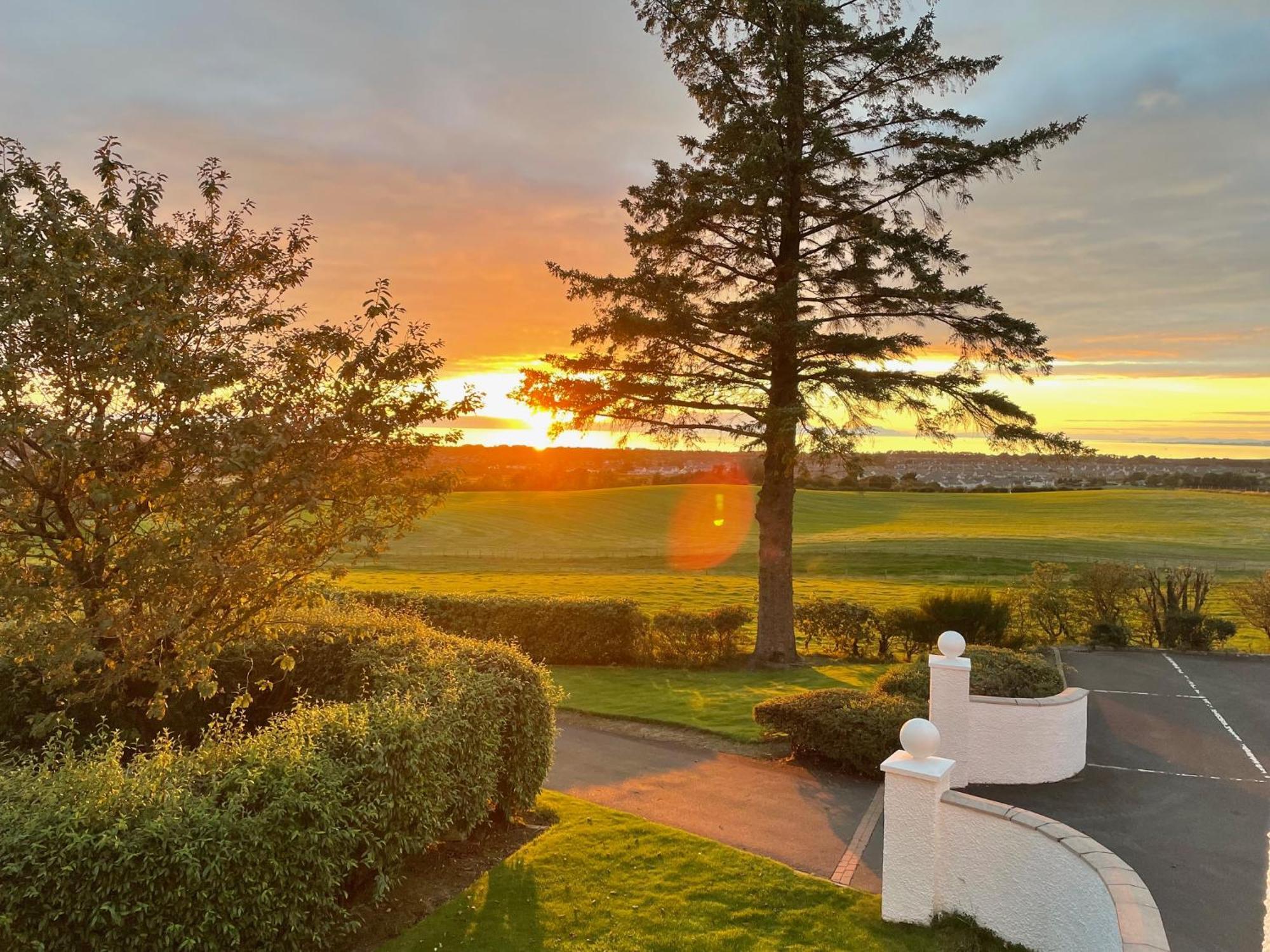 Highgrove House Hotel Loans Bagian luar foto